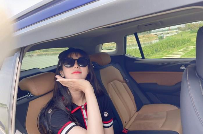 婚姻虽然美，2022年要翻盘的女命【免费八字合婚】(图1)