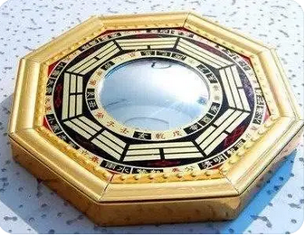易经八字算命_八字怎么看六亲情况？