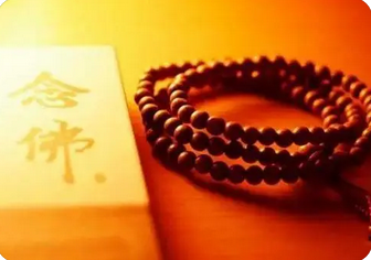 在线批八字_时干戊土七杀时柱杀印相生,命局能在循环中获得平衡
