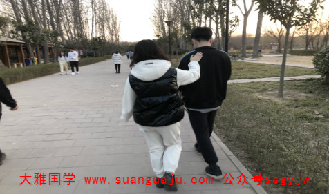 周易八字合婚：女金命和男火命相配吗 性格不配难以调和