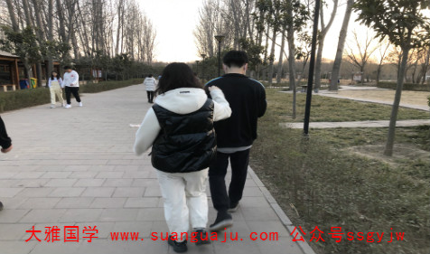 周易在线算命​：2021年属牛与属马生孩子缘分不深 健康出现小状况