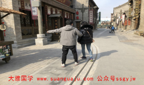 属牛与属蛇2021年生孩子两代人相处和睦 算命婚姻网免费