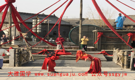 婚配八字测算:男命难以早婚 且妻子留不住的八字暗示(图2) 婚配八字测算:男命难以早婚 且妻子留不住的八字暗示(图2)