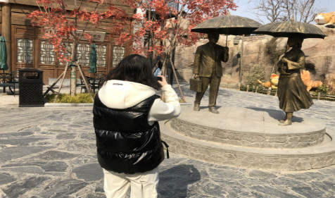 2021年腊月初八腊八节五行穿衣 易经风水​今日幸运颜色是什么