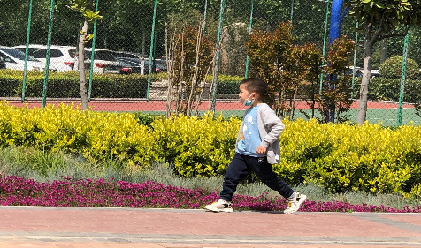 2022年五月二十九出生的男宝宝按生辰八字算命命运怎样(图2)