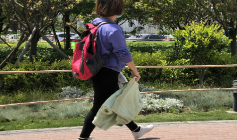 感性的伤官女，她的一生究竟如何？八字命理学详解