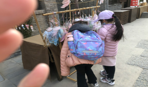 2022年阴历七月十七出生的女孩批八字算命 五行缺什么（图文）(图2)