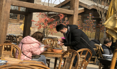 桃花运爆表2021年闪婚几率大 真人算命一条街免费详解(图2)