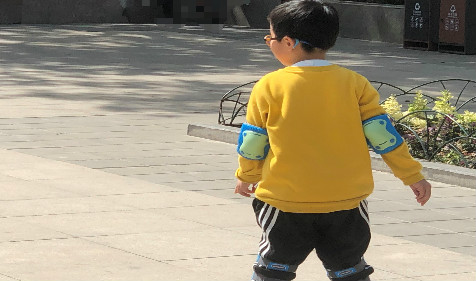 2022年1月27日十二月二十五出生的男婴真人在线算命网测生辰八字(图2)